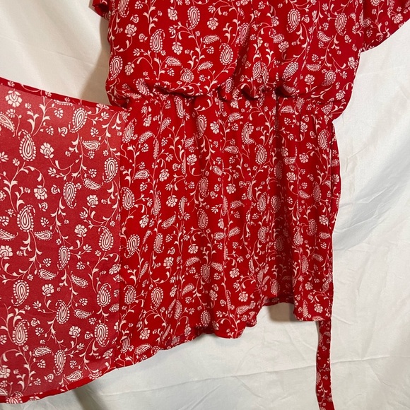 Gilli Scarlet and Ivory Floral Wrap Mini ROMPER - Picture 3 of 8